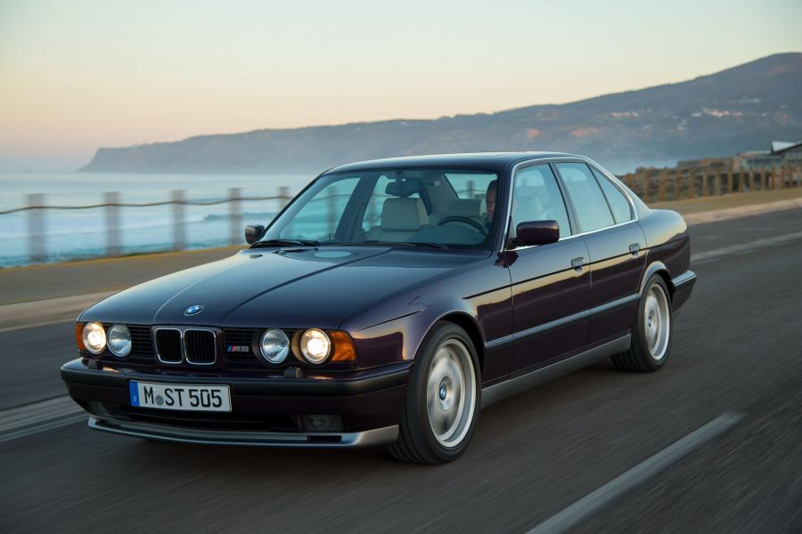  BMW M5 Sedan (E34) 1991 года  (WW) (фото 27 из 42)